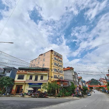 Khach San Tam Son Hotel Ha Giang Buitenkant foto