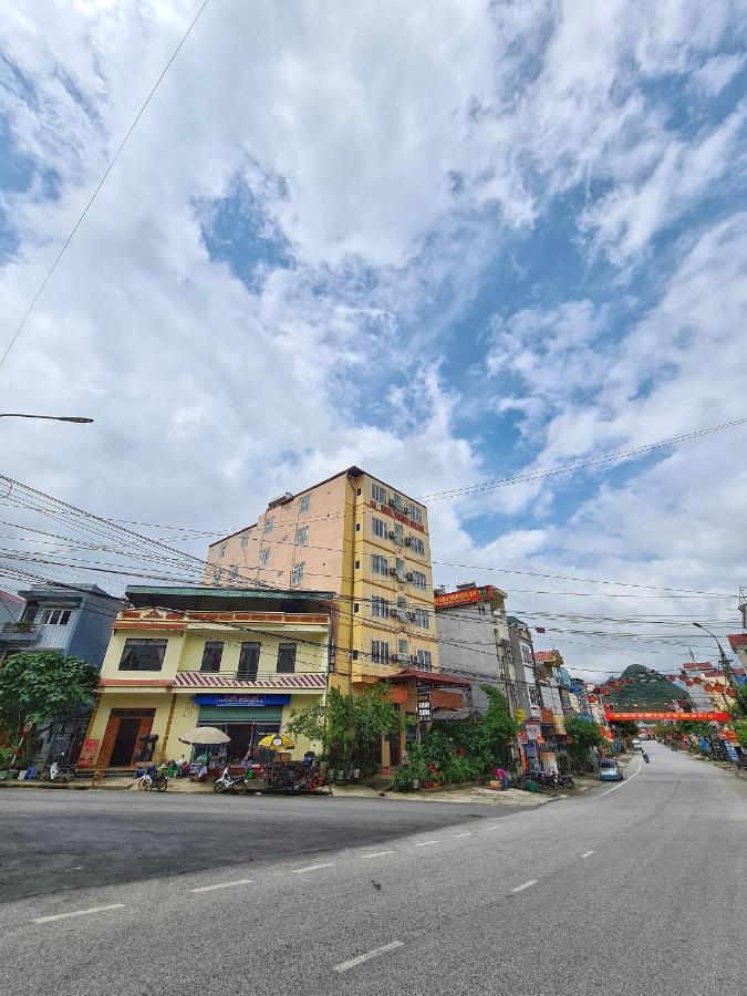 Khach San Tam Son Hotel Ha Giang Buitenkant foto